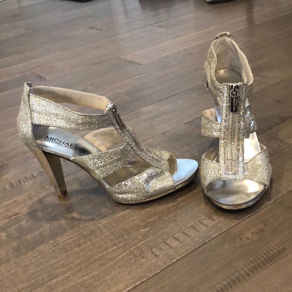 Michael Kors sparkling silver heals